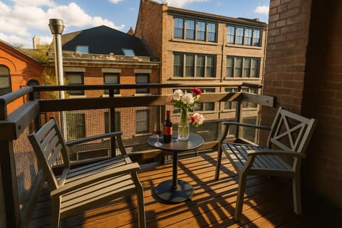 Day, Balcony/Terrace, Seating area, Dining area, Sunset