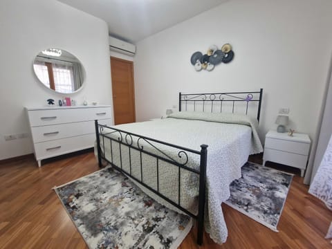 Parigi Apartment Via Verga, 6posti letto RifA747 Apartment in San Benedetto del Tronto