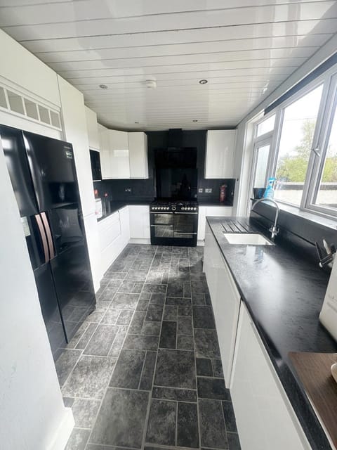 Galaxy Glasgow 67 Apartment in Glasgow