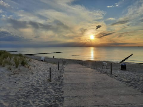 Nearby landmark, Day, Beach, Sunset