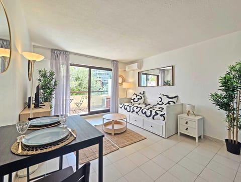 LX146 - Studio cosy avec balcon & vue mer - Monaco Apartment in Monaco