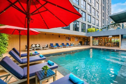 Pool view, Swimming pool