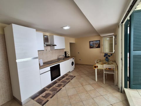 Living room, kitchen