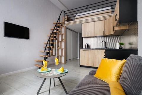 TV and multimedia, Kitchen or kitchenette, Living room, Seating area