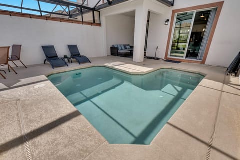 Seating area, Swimming pool