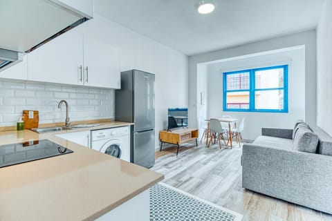 Kitchen or kitchenette, Living room