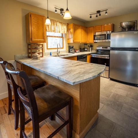 Couples Paradise I - by The Chalets House in Logan