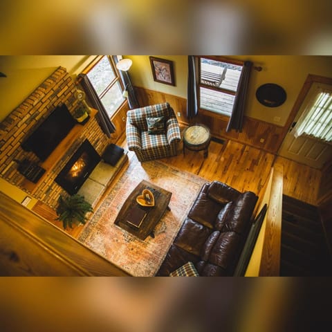 Couples Paradise II - by The Chalets House in Logan