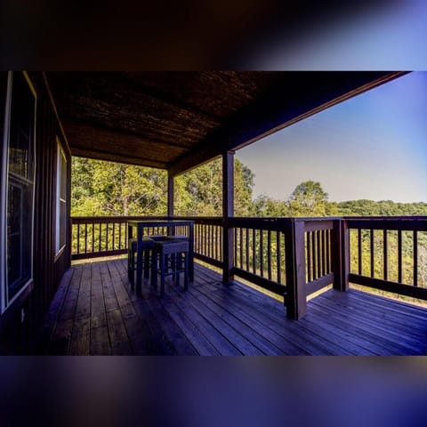 Coyote - by The Chalets House in Logan