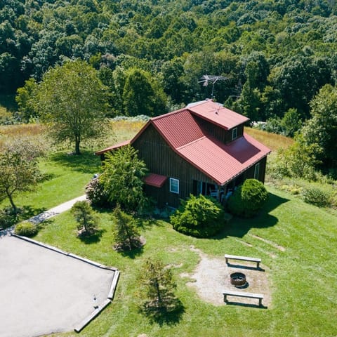 Deer Run - by The Chalets House in Logan