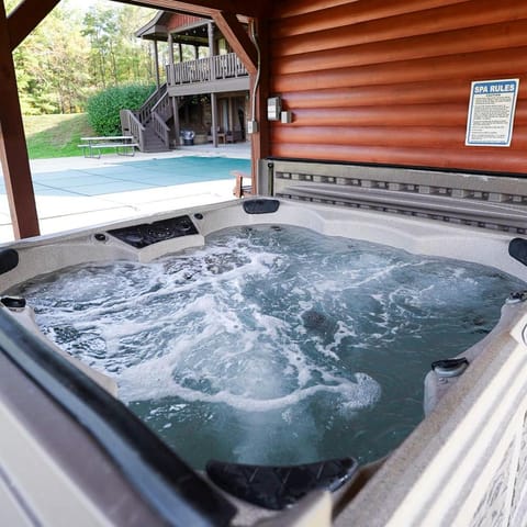 Grande Butte Lodge - by The Chalets House in Perry Township