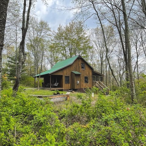 Hawks Peak - by The Chalets House in Logan
