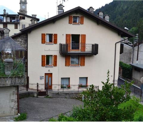 valcanale987 Orobie trekking Apartment in Province of Brescia