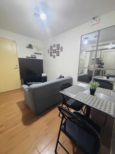 TV and multimedia, Kitchen or kitchenette