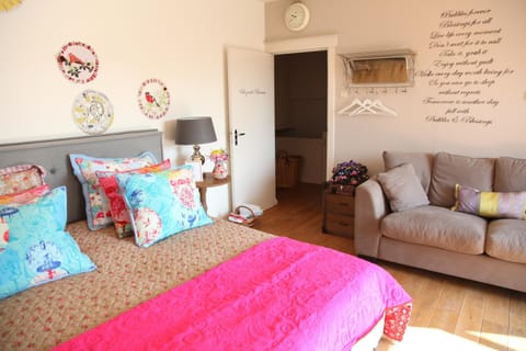 Seating area, Bedroom, Internal: Not applicable to any particular room