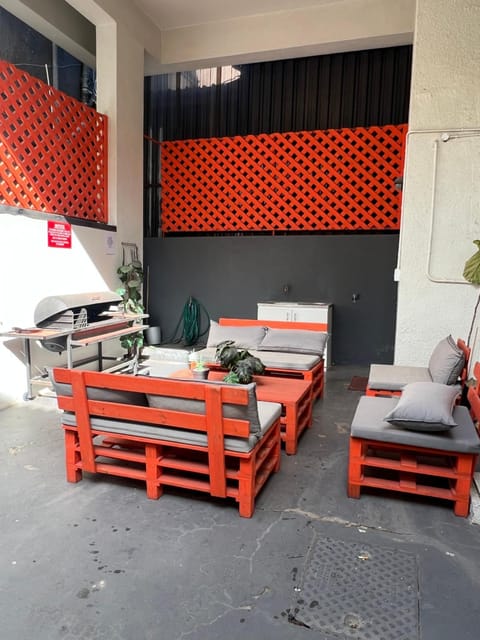 Sussex Mews Luxury Studios Apartment in Cape Town