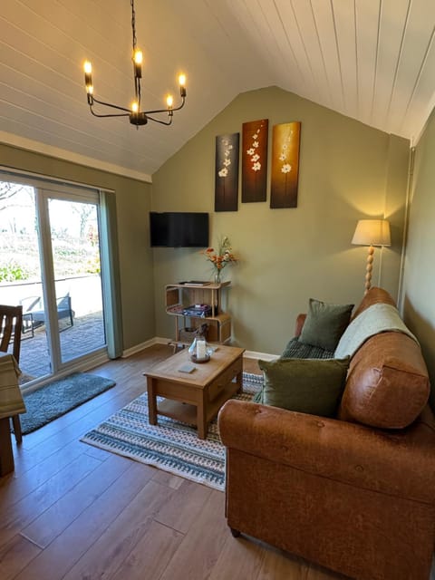 Patio, TV and multimedia, Living room, internet, pet friendly