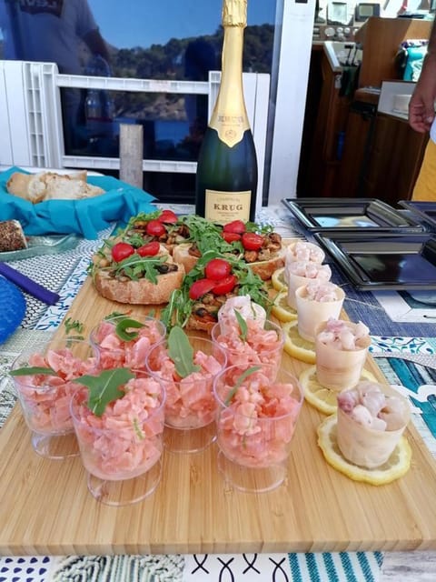 Very Docked boat in Punta Ala