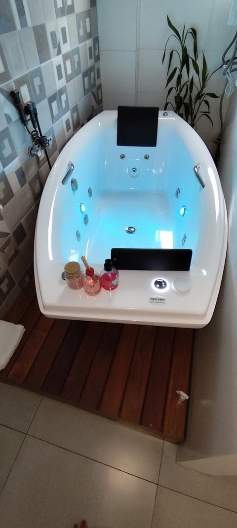 Apartmento com Jacuzzi para DOIS Bingen Petrópolis Apartment in Duque de Caxias