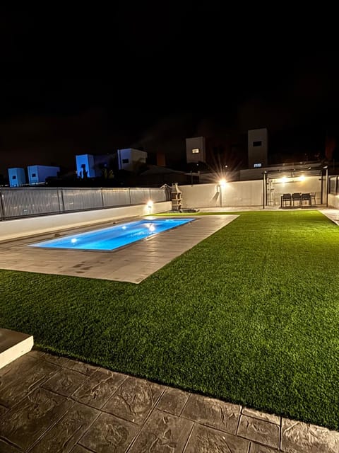 Night, Swimming pool