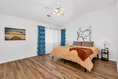 University Pastoral - Family Perfect Close to UCM House in Merced