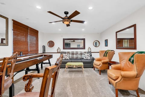 CC Cabin - Full Game Room & Wrap Around Deck Cabin in Shaver Lake