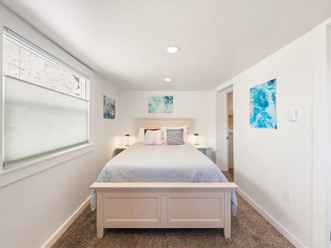 Cottage at the Point - For 4 House in Opal Cliffs