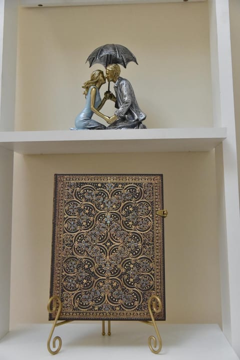 Decorative detail