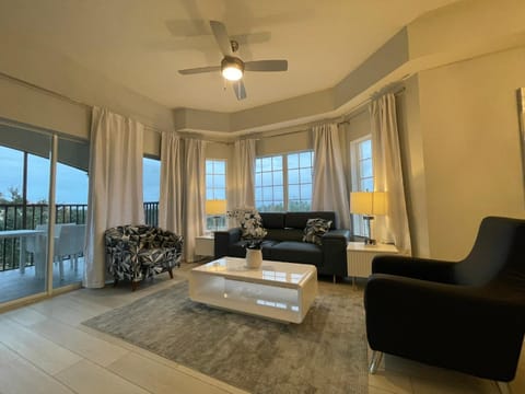 VIP access to WorldQuest Resort with no extra fees Apartment hotel in Orlando