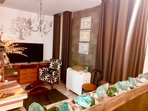 Communal lounge/ TV room, TV and multimedia, Lounge or bar