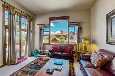 Trailside Tranquility House in Fraser