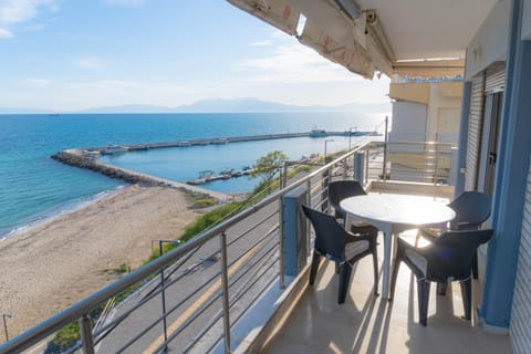 Natural landscape, View (from property/room), Balcony/Terrace, Beach, Sea view