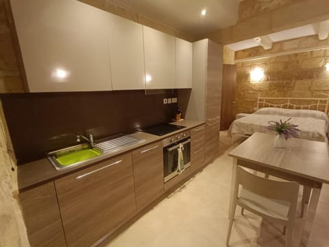 Kalkara Maisonette in the Alley Apartment in Saint Paul's Bay