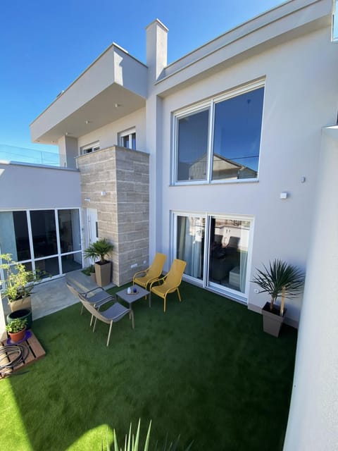 Day, Garden, Garden view, sunbed