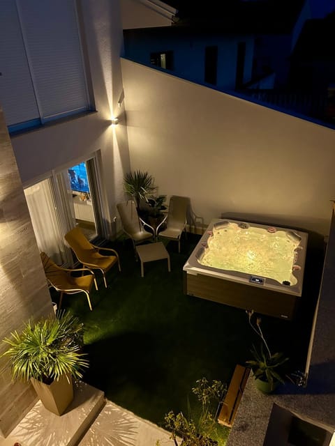 Villa Maksan - Sea View, Jacuzzi & BBQ Garden Villa in Šibenik-Knin County, Croatia