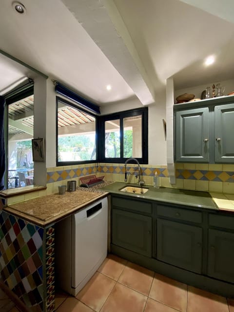 Maison entière 5 min du centre d'Avignon House in Avignon