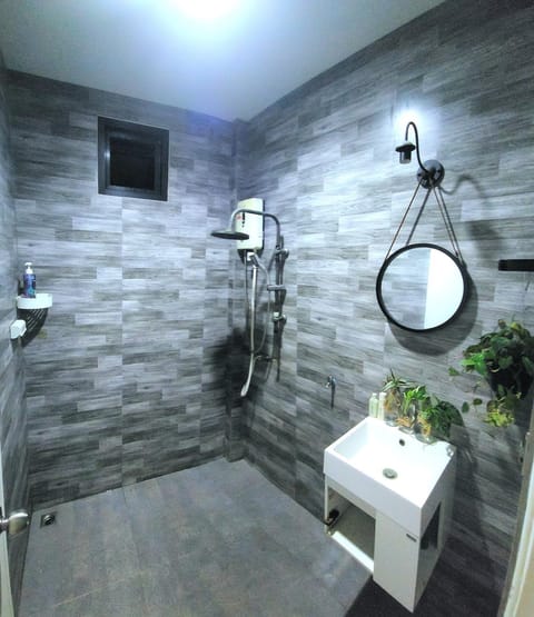 Damiya Peaceful House House in Khok Kloi