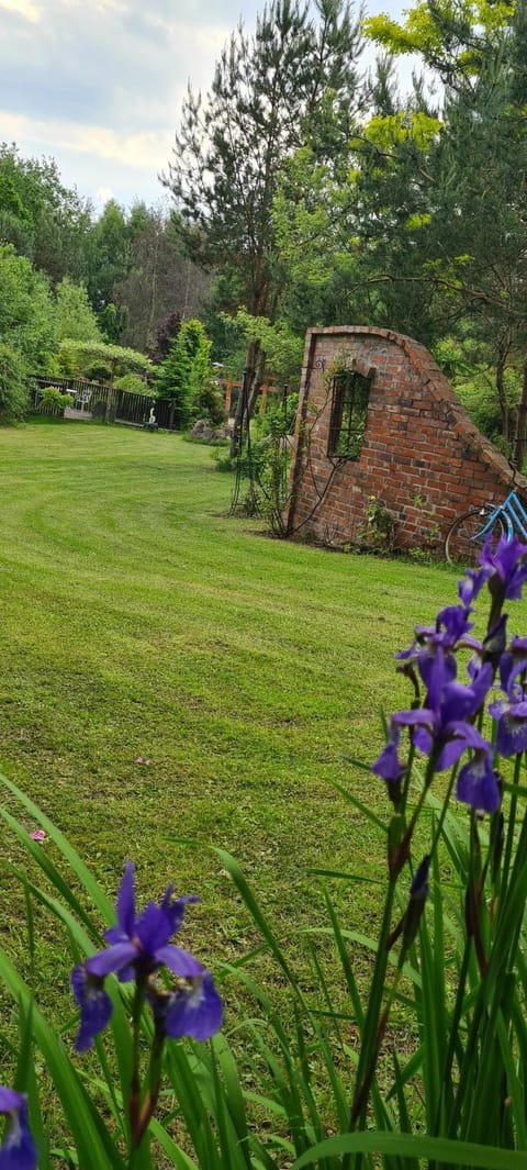 Sowi Dworek House in Pomeranian Voivodeship