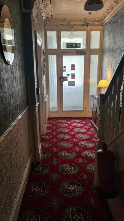 pengwern manor Bed and Breakfast in Rhyl