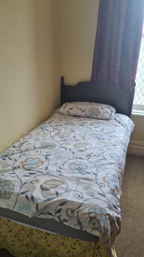 pengwern manor Bed and Breakfast in Rhyl