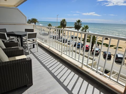 View (from property/room), Balcony/Terrace, Beach, Sea view