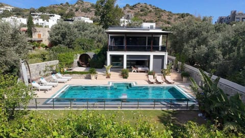 View (from property/room), Swimming pool