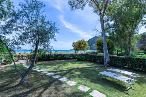 Villa Cala Pira sul mare con Wi-Fi Villa in Sardinia
