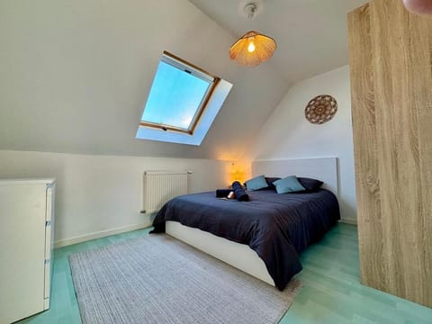 Maison 8 personnes Garage & Terrasse privée House in Besançon