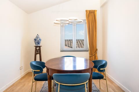 Scappo in Umbria, L'attico del corso Apartment in Perugia