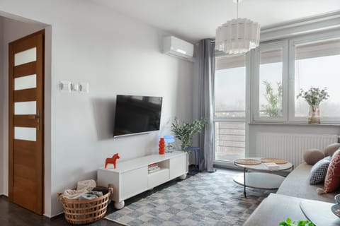 Library, TV and multimedia, Living room, air conditioner