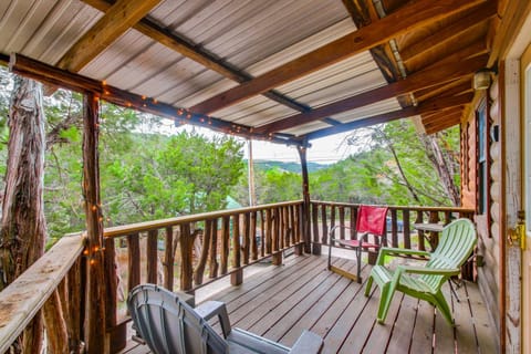 Cedar Falls Cabins #6 Hillside with Views! Cabin in Davis