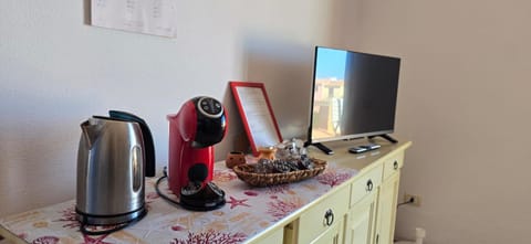 TV and multimedia, Coffee/tea facilities