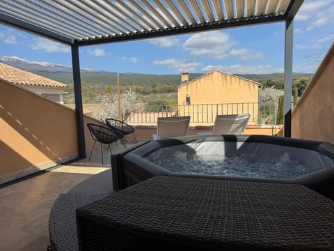 Natural landscape, View (from property/room), Mountain view