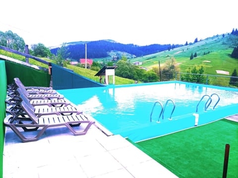 Day, Mountain view, Pool view, Swimming pool, sunbed